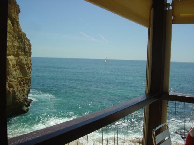Os Reais - Apt In Front Of The Beach In Centeanes Carvoeiro  Exteriör bild